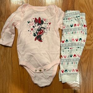 Minnie Mouse Holiday Matching Outfit